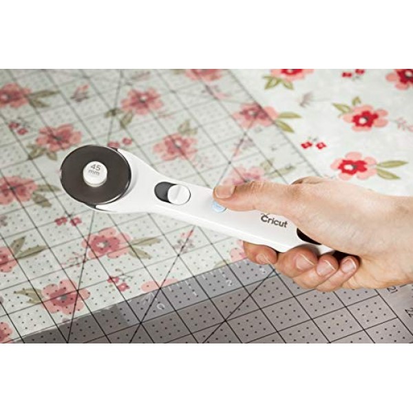 Cricut 로터리 커터 - 직물, 재봉 및 퀼팅 프로젝트용 로터리 커터 - 오른손잡이 및 왼손잡이 모두 사용 가능 - [45mm]