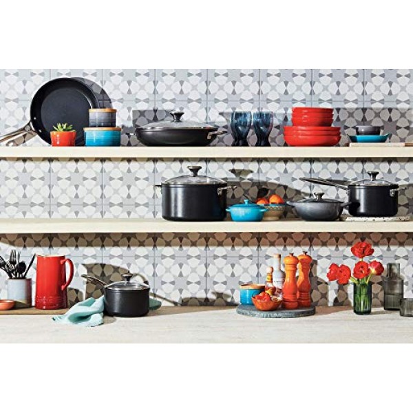 Le Creuset 강화 논스틱 PRO 스톡팟(유리 뚜껑 포함), 6.3쿼트.