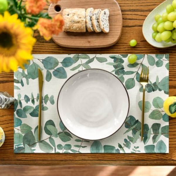 Artoid 모드 유칼립투스 잎 식탁용 여름 플레이스 매트, 12 x 18 인치 봄 계절 휴일 소박한 빈티지 세탁 가능 테이블 매트 녹색 4개 세트