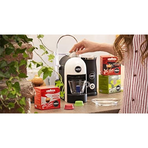 Lavazza A Modo Mio Jolie & 우유 커피 머신, 우유 거품기 포함, 흰색 : Amazon.co.uk: 가정 및 주방