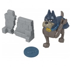 Fisher-Price DC Super Pets HGL11 - DC League of Super Pets Action Pack Ace with Clay Slingshot Figure Set with Dog and Accessories Toys for Children Ages 3+