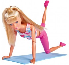 Simba 105733501 - Steffi Love Sport, 운동복을 입은 인형, 완전히 관절이 있는 신체, 14개의 관절, 스포츠 매트와 물병, 29cm, 3세 이상의 어린이용