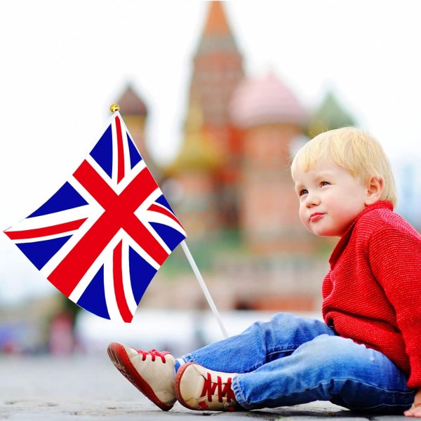 Queens Platinum Jubilee 2022 Union Jack 파티 번들 세트 Wonlonda 파티 팩 10m 멧새 1 큰 깃발 12 손 깃발 30 풍선 GB 영국 파티 70 년 희년 장식에 이상적