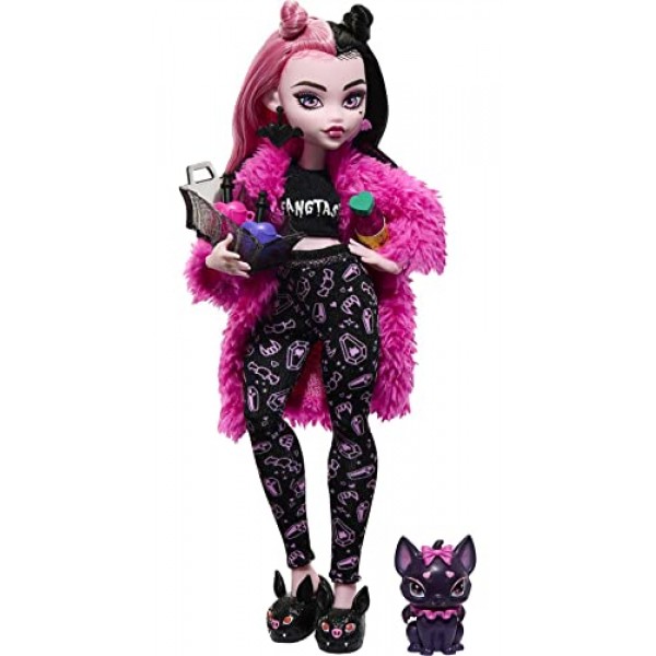Monster High Doll, Draculaura Creepover Party Set with Pet Bat Count Fabulous, 잠옷 의류 및 액세서리, 색상 및 장식은 다를 수 있습니다.