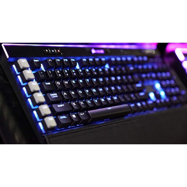 Corsair Virtuoso RGB Wireless SE 고성능 게임용 헤드셋, 건메탈 및 K95 RGB 플래티넘 기계식 게임용 키보드(Cherry MX 속도: 빠르고 매우 정밀함, 멀티 컬러 RGB, Qwertz) 게임용 키보