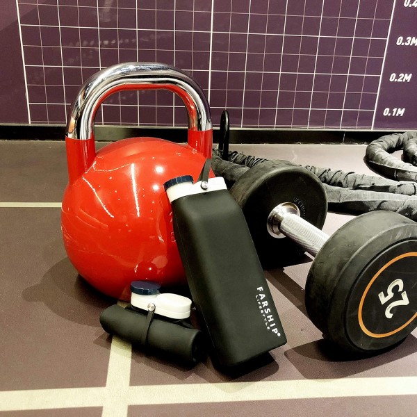 Farship Lifestyle 접을 수 있는 실리콘 물병 5색 경량 누출 방지 및 BPA 프리(블랙, 590ml) 블랙 20oz