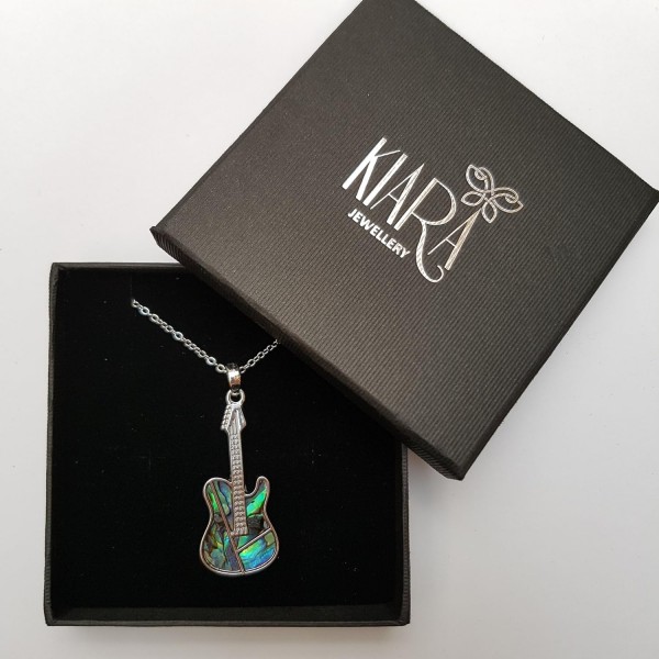 Kiara 보석 기타 펜던트 목걸이 18 