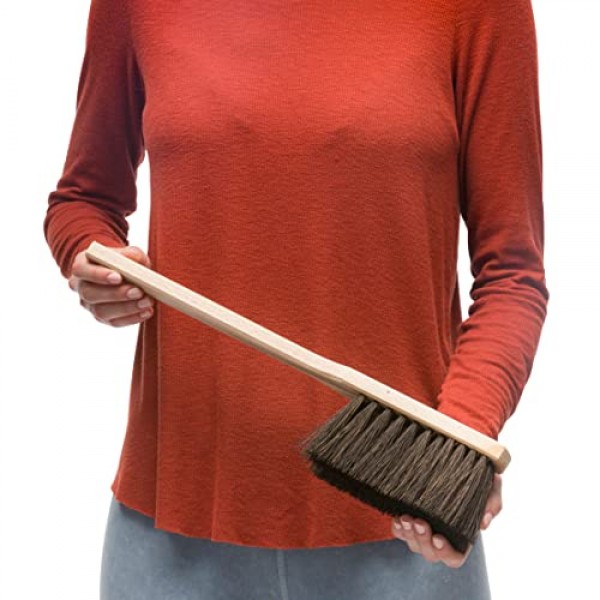 매우 긴 너도밤나무 손잡이가 있는 Redecker Arenga 섬유 핸드 브러시, 17인치, 독일산