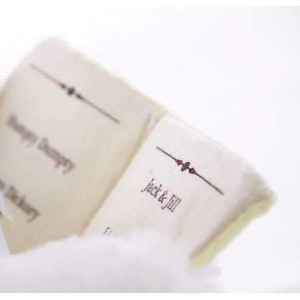 Cuddle Barn Mother Goose Animated Talking 뮤지컬 플러시 장난감, 14인치 매우 부드럽고 꼭 껴안고 싶은 인형 동물의 움직임과 말, 7개의 클래식 동요를 읽고 청취자를 사로잡음 -