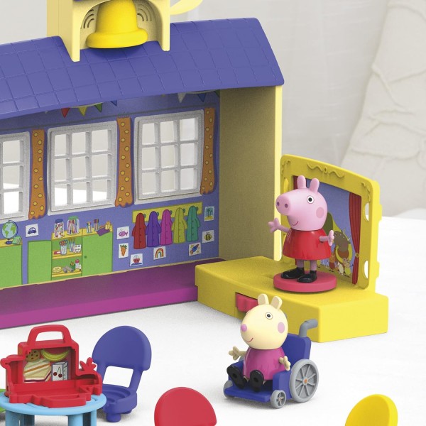Peppa Pig Peppa's Adventures Peppa's School Playgroup Preschool Toy, 음성 및 소리 포함, 3세 이상 학교 Playgroup Playset