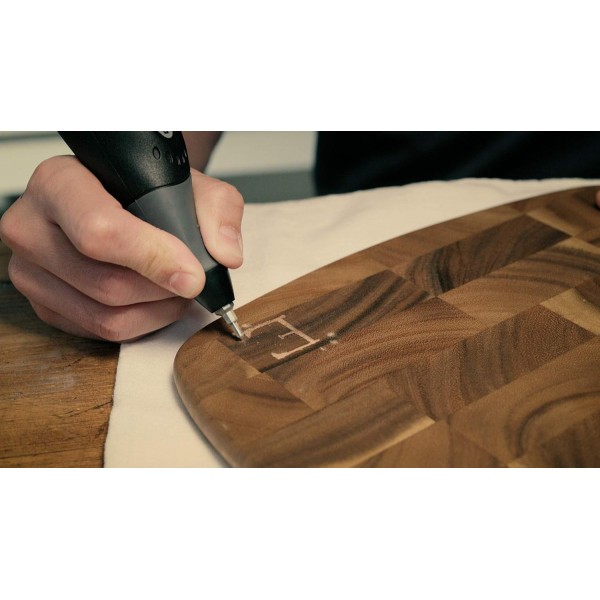 Dremel 290 Engraver - 나무, 금속, 도자기, 플라스틱, 가죽 조각을 위한 3개의 조각 팁과 4개의 공예 스텐실이 있는 소형 조각 펜 도구