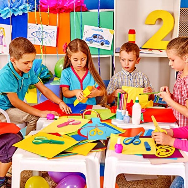 Huhuhero 어린이 가위 5인치 소형 안전 가위(커버 포함), 4팩 학생 가위 교실용 대량, 컴포트 그립 어린이용 스크랩북 가위 공예, 공예 미술 용품 ​​다양한 색상