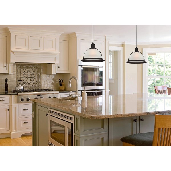 63369 단일 조명 실내 펜던트, 젖빛 유리가 있는 오일 문지른 청동 마감