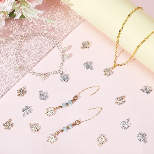 DICOSMETIC 60pcs 2 색 네 잎 클로버 행운의 매력 토끼풀 행운의 매력 크리스탈 라인 석 펜던트 합금 펜던트 매력 세인트 패트릭 테마 매력 DIY 쥬얼리 만들기 Clover-2pcs-60pcs