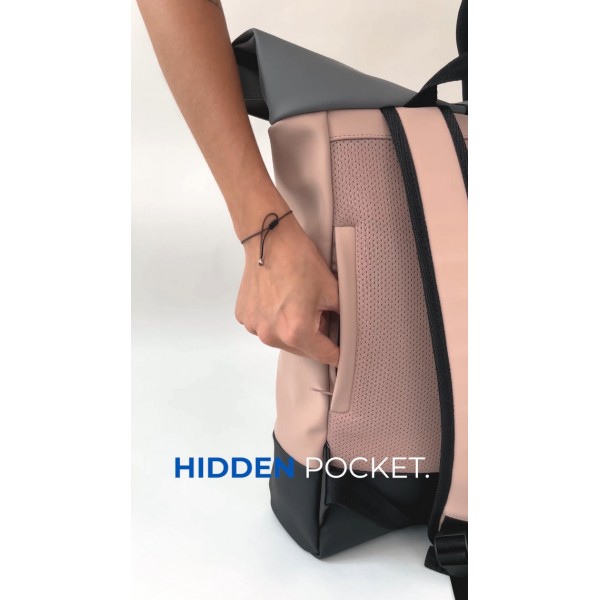 Johnny Urban Backpack 여성 및 남성 - Harvey - Uni Business City용 노트북 수납 공간이 있는 롤탑 - 15L - 무광 PU 코팅 - 방수 블랙