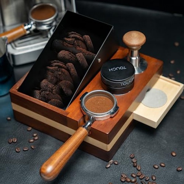CODOGOY 에스프레소 노크 박스 58mm 커피 탬핑 스테이션 58mm 에스프레소 디스트리뷰터와 호환 가능 커피 노크 박스 탬퍼 홀더-1.5L 커피 찌꺼기 박스 호두 베이스
