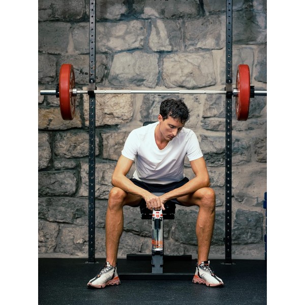 SIGG - Tritan 물병 - Total Clear ONE - 탄산 음료에 적합 - 식기세척기 사용 가능 - 누출 방지 - 가벼운 깃털 - 긁힘 방지 - BPA 프리 - 0.75L Tritan Renew Red