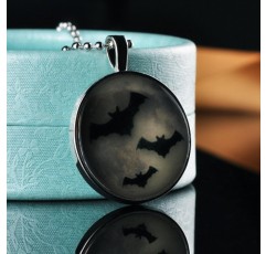 Yumilok Glow in Dark Round Luminous Pendant Alloy 수지 로켓 목걸이 for Women/Men/Children, Fluorescent Blue Bat
