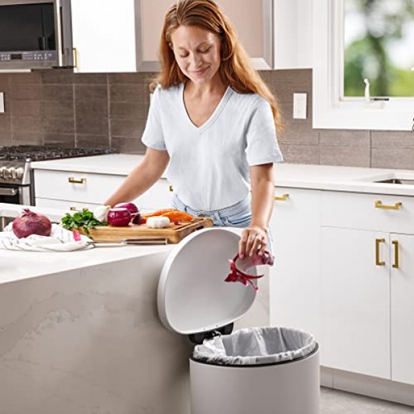 Plasticplace 8갤런 쓰레기 봉투 â”‚ 0.7mil â”‚ 흰색 졸라매는 끈 쓰레기통 라이너 â”‚200개(1팩)