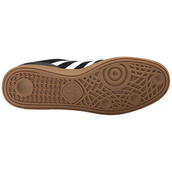 아디다스 남성 부세니츠 스니커즈, 코어 블랙, Ftwr 화이트, 골드 메탈, 10.5 US