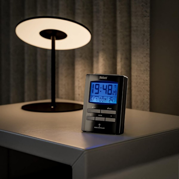 온도 표시 기능이 있는 MEBUS 디지털 라디오 알람 시계, 알람 시간 2개 및 달력, 라디오 시계/재질: 플라스틱/색상: 블랙/모델: 51500, 10.5 x 6.7 x 4 cm