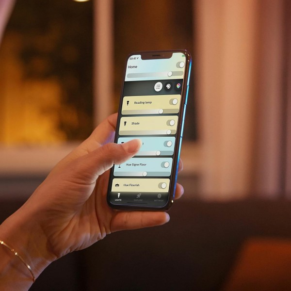 Philips Hue White Ambiance E14 램프 단일 팩 320lm, 밝기 조절 가능, 모든 흰색 음영, 앱을 통해 제어 가능, Amazon Alexa(Echo, Echo Dot)와 호환 가능